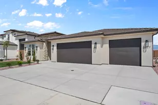 2477 E Malitsoh Way, Saint George, UT 84790 - Photo 5