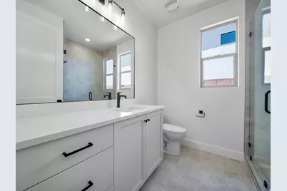 2477 E Malitsoh Way #304, Saint George, UT 84790 - Photo 17