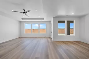 2477 E Malitsoh Way, Saint George, UT 84790 - Photo 29