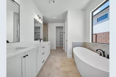 2477 E Malitsoh Way #304, Saint George, UT 84790 - Photo 39