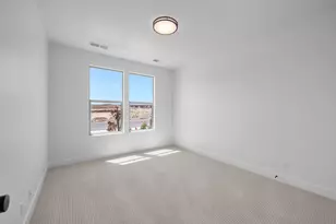 2477 E Malitsoh Way, Saint George, UT 84790 - Photo 15