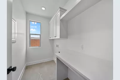 2477 E Malitsoh Way #304, Saint George, UT 84790 - Photo 33