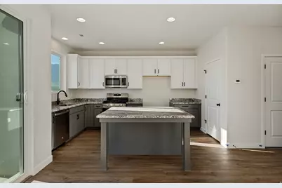 1556 N 1190 W #117, Salem, UT 84653 - Photo 3