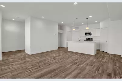 1693 W 2700 S #224, Syracuse, UT 84075 - Photo 3
