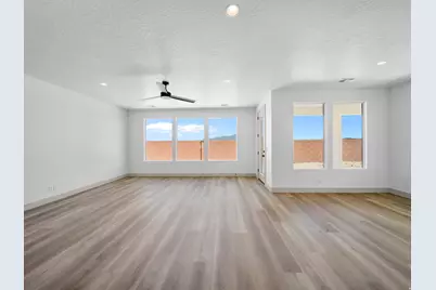 2441 E Malitsoh Way #301, Saint George, UT 84790 - Photo 21
