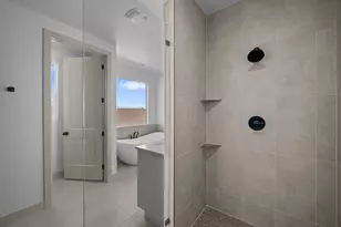 2441 E Malitsoh Way, Saint George, UT 84790 - Photo 35