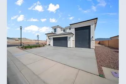 2441 E Malitsoh Way #301, Saint George, UT 84790 - Photo 7