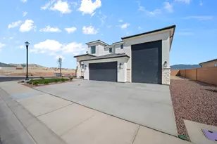 2441 E Malitsoh Way, Saint George, UT 84790 - Photo 7