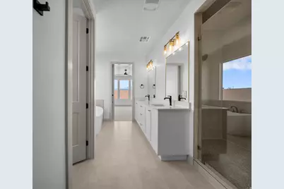 2441 E Malitsoh Way #301, Saint George, UT 84790 - Photo 33