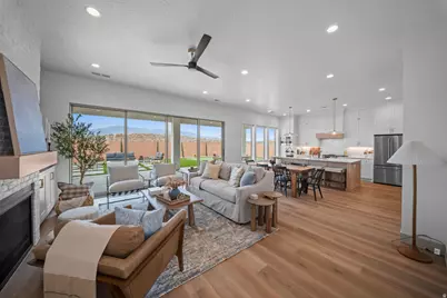 3068 S 4850 W #22, Hurricane, UT 84737 - Photo 11