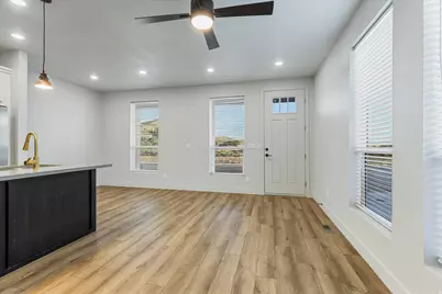 2752 W Crest View Ln, Hurricane, UT 84737 - Photo 17