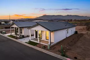 2752 W Crest View Ln, Hurricane, UT 84737 - Photo 5