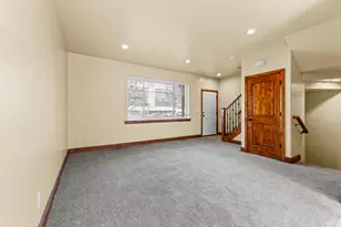6563 S Lovendahle Ct, Murray, UT 84107 - Photo 9