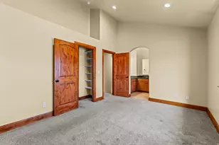 6563 S Lovendahle Ct, Murray, UT 84107 - Photo 11
