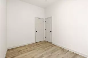 915 W 300 S, Salt Lake City, UT 84104 - Photo 19