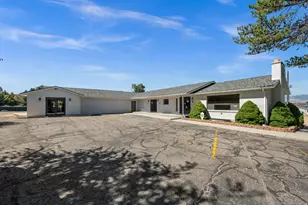 166 E 10600 S, Sandy, UT 84070 - Photo 1