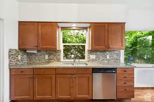 1118 E 800 S, Salt Lake City, UT 84102 - Photo 11