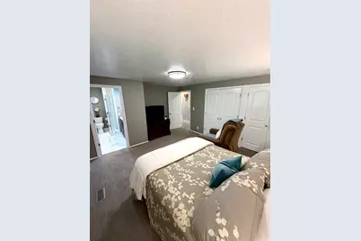 1087 E Oxford Dr, Kaysville, UT 84037 - Photo 29