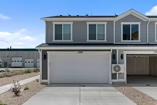 257 E 1235 St N, Harrisville, UT 84404 - Photo 3