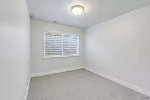 16422 S Bull Spring Ln, Bluffdale, UT 84065 - Photo 31