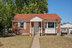 121 Ross Dr, Clearfield, UT 84015 - Photo 1