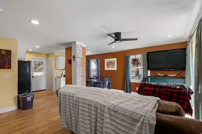 121 Ross Dr, Clearfield, UT 84015 - Photo 5