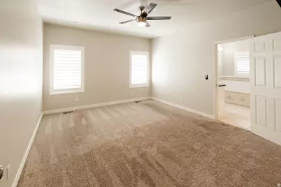 5042 S Viking Dr, South Ogden, UT 84403 - Photo 7