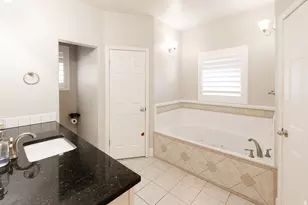 5042 S Viking Dr, South Ogden, UT 84403 - Photo 9