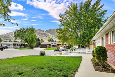 327 Park Pl, Brigham City, UT 84302 - Photo 23