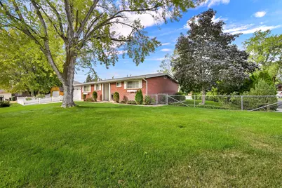 327 Park Pl, Brigham City, UT 84302 - Photo 3