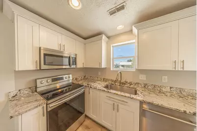 505 E 900 N, Bountiful, UT 84010 - Photo 7