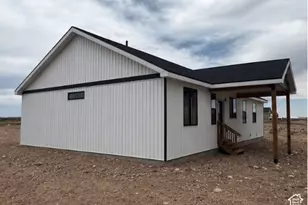 564 E River Heights Dr, Duchesne, UT 84021 - Photo 5