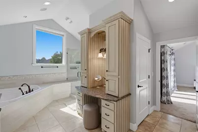 1044 E Center St, Lindon, UT 84042 - Photo 41
