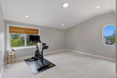 1044 E Center St, Lindon, UT 84042 - Photo 51