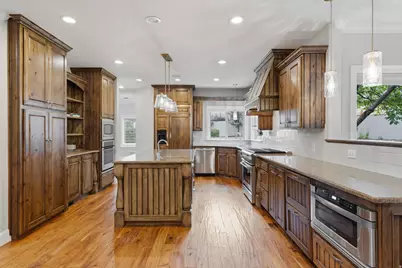 1044 E Center St, Lindon, UT 84042 - Photo 15