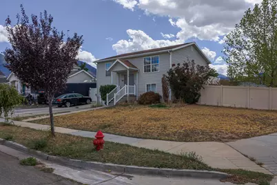 364 E 670 N, Tooele, UT 84074 - Photo 3