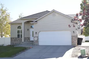 5868 Stone Flower Way, Salt Lake City, UT 84118 - Photo 3