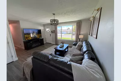 1695 S 450 W, Provo, UT 84601 - Photo 9
