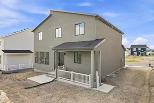 3385 E Baywater Dr, Eagle Mountain, UT 84005 - Photo 7