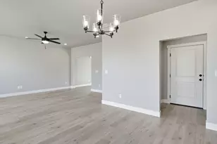 3385 E Baywater Dr, Eagle Mountain, UT 84005 - Photo 19