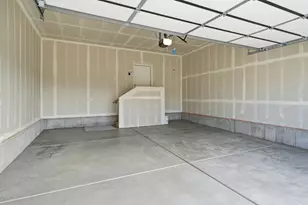 3385 E Baywater Dr, Eagle Mountain, UT 84005 - Photo 35