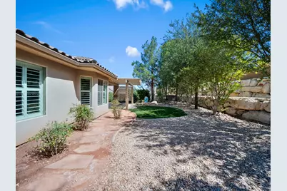 1327 W Whitestone Dr, Saint George, UT 84790 - Photo 29
