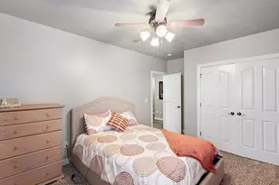 2221 W 1800 S, West Haven, UT 84401 - Photo 35