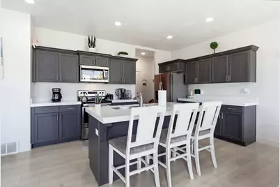 212 N 590 E, Vineyard, UT 84059 - Photo 17