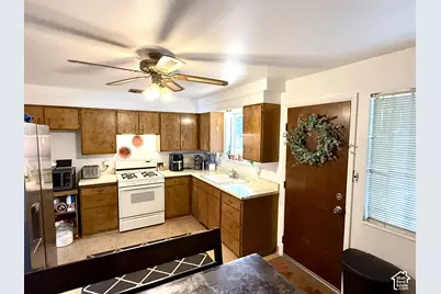 40 S 130 E, Spanish Fork, UT 84660 - Photo 11