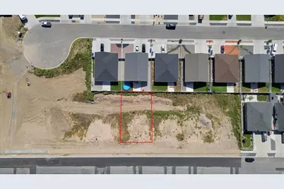 254 W 400 N #9, Smithfield, UT 84335 - Photo 3