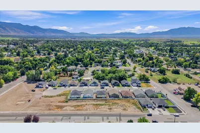254 W 400 N #9, Smithfield, UT 84335 - Photo 19