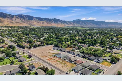 254 W 400 N #9, Smithfield, UT 84335 - Photo 1