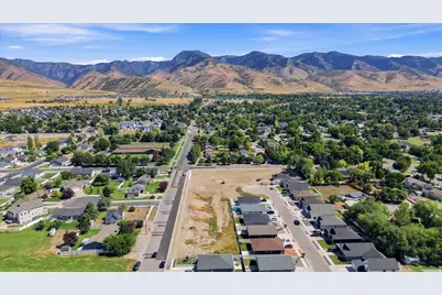 254 W 400 N #9, Smithfield, UT 84335 - Photo 17