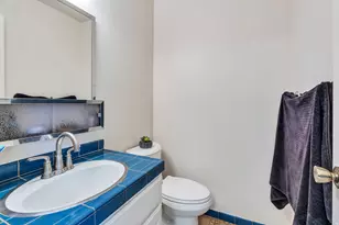 1635 Woodland Dr, Provo, UT 84604 - Photo 9